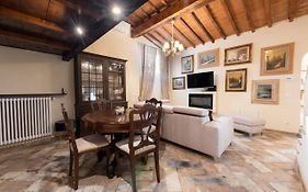 Casa Griselda By Mmega